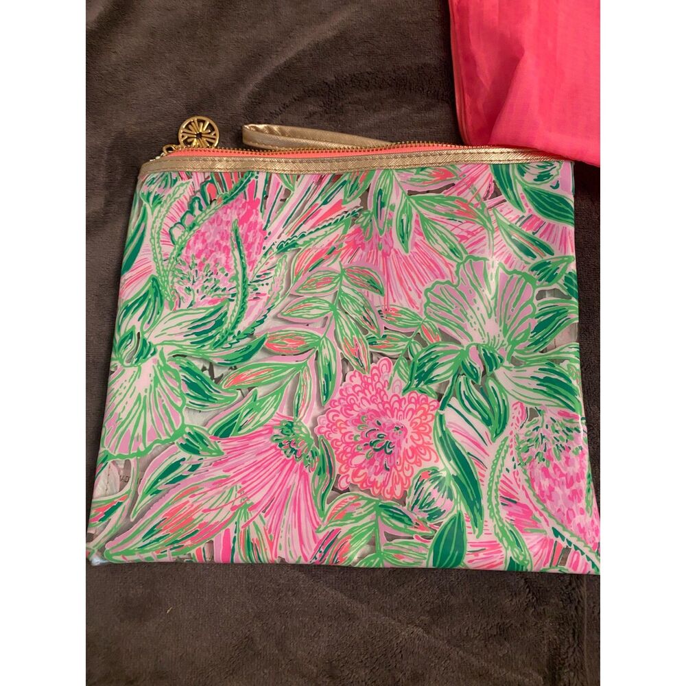 Lilly Pulitzer Pink & Green Floral Clear Vinyl Wristlet Pouch / Clutch